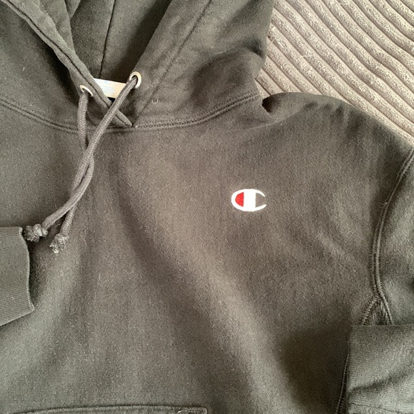 Champion hooded sweatshirt - Picture 2 of 5